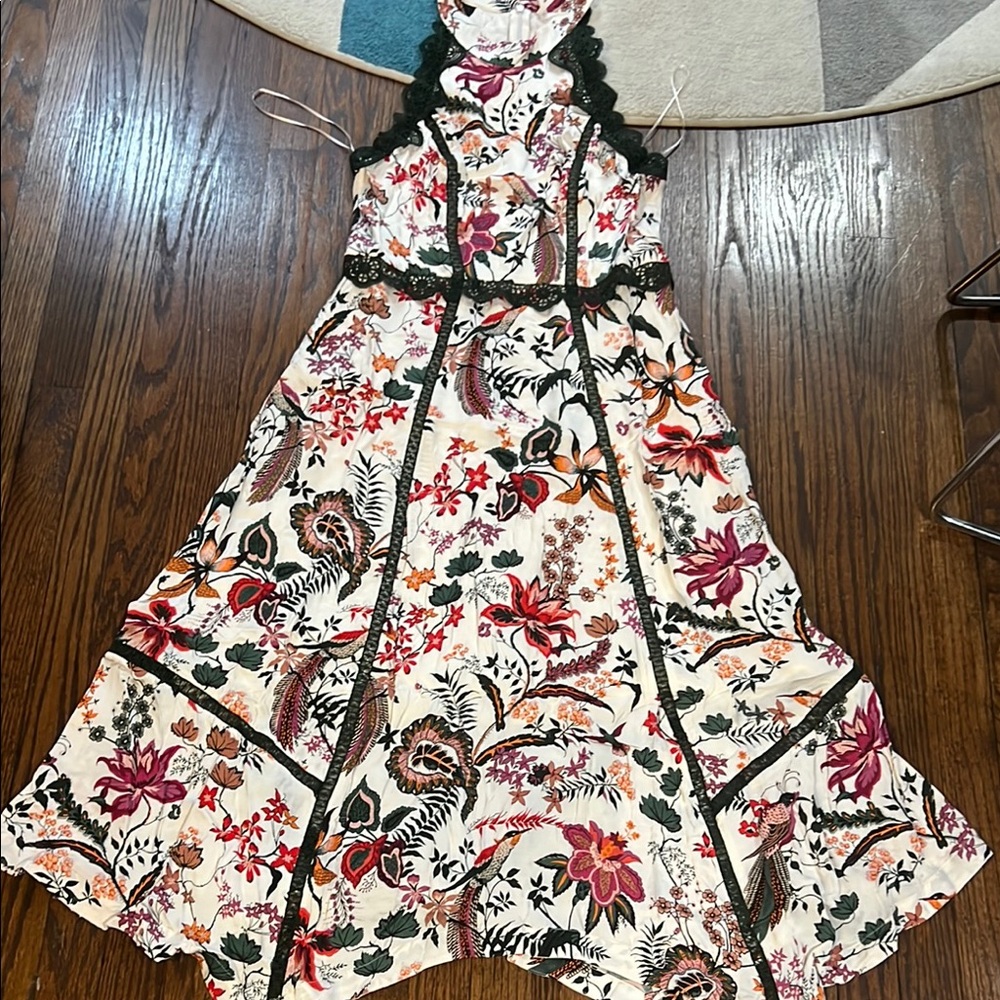 Anthropologie Floral Maxi Dress with lace Trim 14 lined great quality material